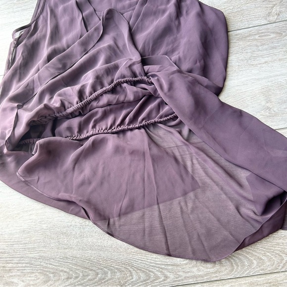 Kenneth Cole Lightweight Chiffon  High Low Hem Sleeveless Blouse in Purple - Picture 8 of 12